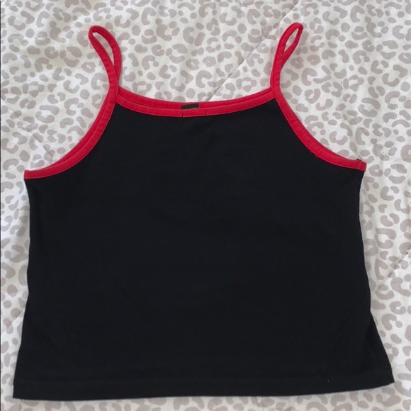 Too small! - Picture 2 of 6